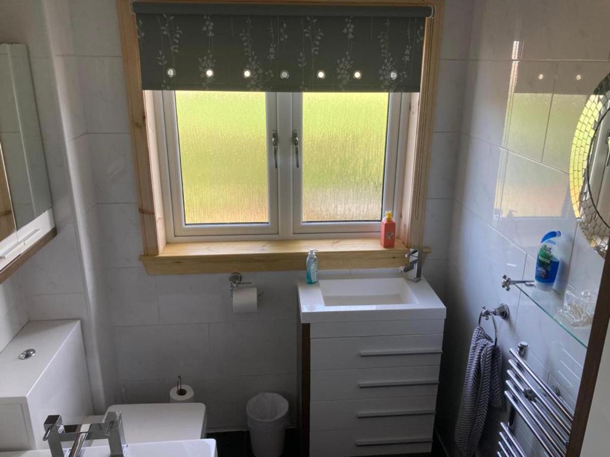 3Bedroom 1Bathroom 1 Shower Room In Quiet Area Inverness Eksteriør bilde