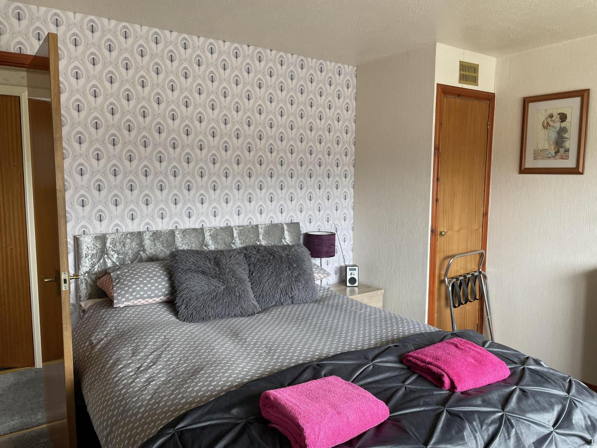 3Bedroom 1Bathroom 1 Shower Room In Quiet Area Inverness Eksteriør bilde